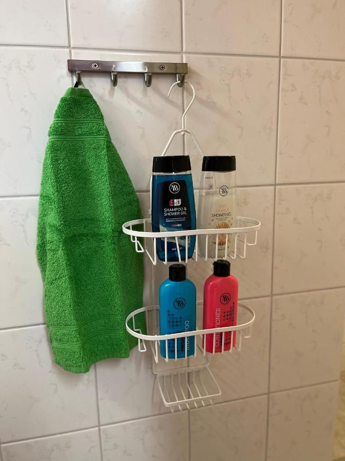 Koulumaeki Vandrarhem Karkola Exteriör bild
